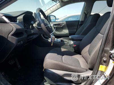Zdjęcie 7 z 13 samochodu: 2021 TOYOTA RAV4 LE VIN:4T3LWRFV7MU042105 - miniatura