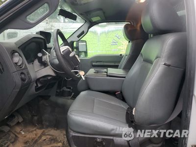 Zdjęcie 7 z 12 samochodu: 2011 FORD F550 SUPER DUTY VIN:1FDUF5GT7BEC31623 - miniatura