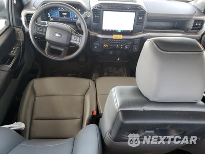 Zdjęcie 8 z 15 samochodu: 2024 FORD F150 XL VIN:1FTEW1KP4RKE22696 - miniatura