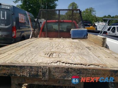 Zdjęcie 10 z 13 samochodu: 2013 GMC SIERRA K2500 HEAVY DUTY VIN:1GT02ZCG0DZ100527 - miniatura