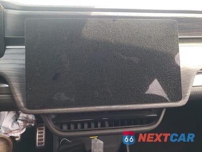 Zdjęcie 9 z 12 samochodu: 2022 RIVIAN R1T LAUNCH EDITION VIN:7FCTGAAL4NN000031 - miniatura