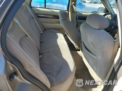Zdjęcie 10 z 14 samochodu: 2006 MERCURY GRAND MARQUIS LS VIN:2MEFM75V16X631084 - miniatura