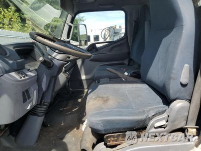 Zdjęcie 7 z 12 samochodu: 2013 MITSUBISHI FUSO TRUCK OF AMERICA INC FE FEC72S VIN:JL6BNG1A3DK000490 - miniatura