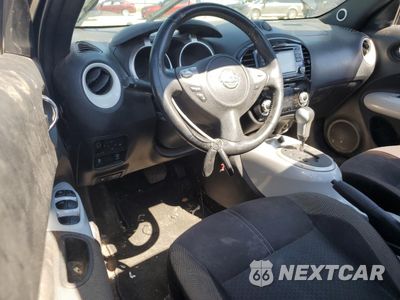 Zdjęcie 8 z 14 samochodu: 2017 NISSAN JUKE S VIN:JN8AF5MV8HT753828 - miniatura