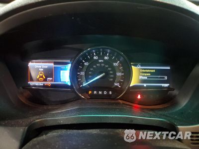 Zdjęcie 9 z 15 samochodu: 2017 FORD EXPLORER XLT VIN:1FM5K8D84HGA93439 - miniatura