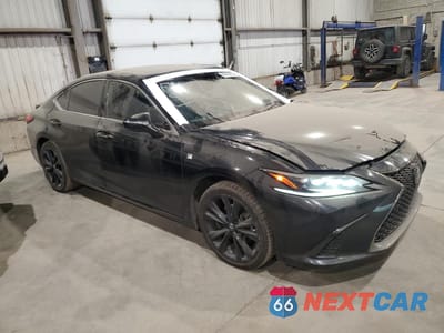 Czwarte zdjęcie samochodu z boku: 2023 LEXUS ES 300H F SPORT HANDLING VIN:58AB21B19PU014209 - miniatura