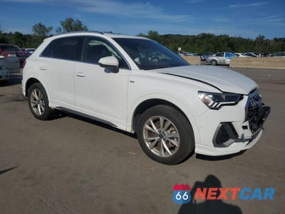 Czwarte zdjęcie samochodu z boku: 2023 AUDI Q3 PREMIUM S LINE 45 VIN:WA1DECF32P1107622 - miniatura