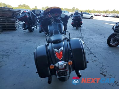 Czwarte zdjęcie samochodu z boku: 2013 KAWASAKI VN1700 J VIN:JKBVNRJ12DA008416 - miniatura