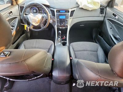 Zdjęcie 8 z 14 samochodu: 2013 HYUNDAI SONATA SE VIN:5NPEC4AC7DH773151 - miniatura