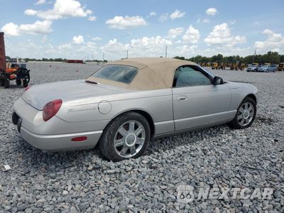 Trzecie zdjęcie samochodu z tyłu: 2005 FORD THUNDERBIRD VIN:1FAHP60A65Y100936 - miniatura