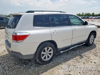Trzecie zdjęcie samochodu z tyłu: 2012 TOYOTA HIGHLANDER BASE VIN:5TDZK3EH0CS059469 - miniatura