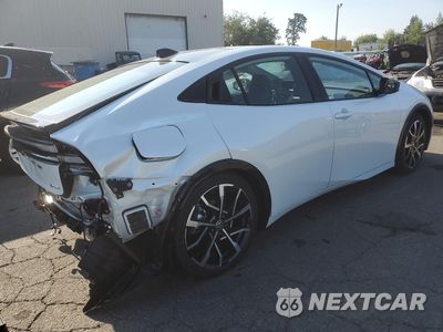 Trzecie zdjęcie samochodu z tyłu: 2025 TOYOTA PRIUS PRIME SE VIN:JTDACACU8S3041073 - miniatura