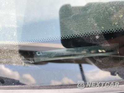 Zdjęcie 27 z 28 samochodu: 2004 LEXUS GX 470 VIN:JTJBT20X340042500 - miniatura