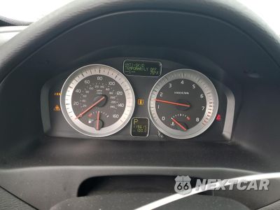Zdjęcie 9 z 12 samochodu: 2011 VOLVO C70 T5 VIN:YV1672MC8BJ108279 - miniatura