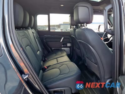 Zdjęcie 10 z 15 samochodu: 2024 LAND ROVER DEFENDER 130 OUTBOUND VIN:SALEWFEUXR2256997 - miniatura