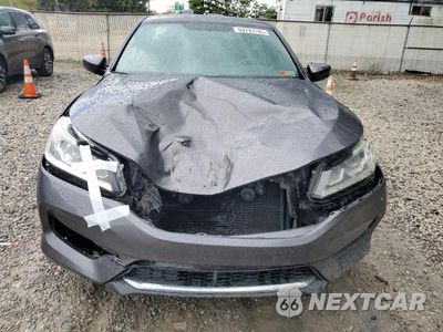 Piąte zdjęcie samochodu w środku: 2017 HONDA ACCORD SPORT VIN:1HGCR2F59HA289436 - miniatura