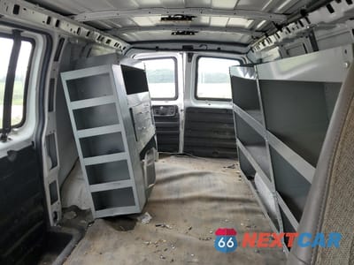 Zdjęcie 10 z 16 samochodu: 2023 CHEVROLET EXPRESS G2500 VIN:1GCWGAFP0P1102581 - miniatura