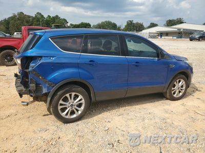 Trzecie zdjęcie samochodu z tyłu: 2017 FORD ESCAPE SE VIN:1FMCU0GDXHUE98444 - miniatura