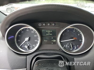 Zdjęcie 9 z 14 samochodu: 2012 MERCEDES-BENZ GL 550 4MATIC VIN:4JGBF8GE2CA789818 - miniatura