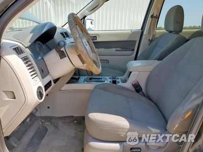 Zdjęcie 7 z 13 samochodu: 2009 FORD ESCAPE XLT VIN:1FMCU03779KA43290 - miniatura