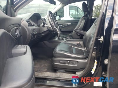 Zdjęcie 7 z 13 samochodu: 2016 HONDA PILOT EXL VIN:5FNYF6H62GB090454 - miniatura
