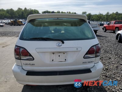 Zdjęcie 6 z 13 samochodu: 2002 LEXUS RX 300 VIN:JTJHF10U320278742 - miniatura