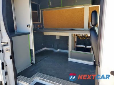 Zdjęcie 10 z 12 samochodu: 2023 FORD TRANSIT T-350 VIN:1FTBW3X89PKA01098 - miniatura