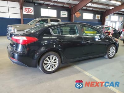 Trzecie zdjęcie samochodu z tyłu: 2014 KIA FORTE EX VIN:KNAFX4A87E5128292 - miniatura