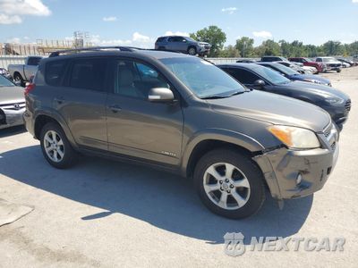 Czwarte zdjęcie samochodu z boku: 2012 TOYOTA RAV4 LIMITED VIN:2T3YF4DV4CW110760 - miniatura