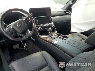 Zdjęcie 8 z 14 samochodu: 2023 LEXUS LX 600 ULTRA LUXURY VIN:JTJLBACX2P4031319 - miniatura