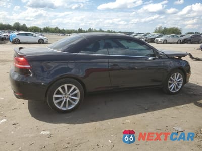 Trzecie zdjęcie samochodu z tyłu: 2013 VOLKSWAGEN EOS KOMFORT VIN:WVWBW8AH2DV000908 - miniatura