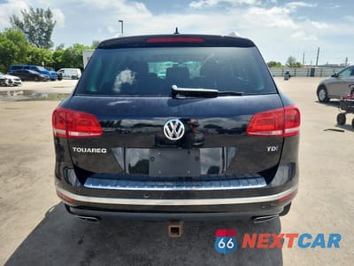 Zdjęcie 6 z 12 samochodu: 2015 VOLKSWAGEN TOUAREG V6 TDI VIN:WVGEP9BP8FD003287 - miniatura