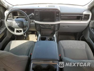 Zdjęcie 8 z 12 samochodu: 2024 FORD F350 SUPER DUTY VIN:1FT8X3BN2REC38246 - miniatura