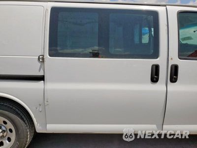 Zdjęcie 11 z 14 samochodu: 2014 CHEVROLET EXPRESS G1500 VIN:1GCSGAFXXE1160886 - miniatura