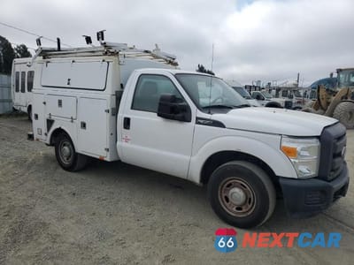 Czwarte zdjęcie samochodu z boku: 2013 FORD F-350 SD - UTILITY TRUCK *** PRIOR FLEET *** VIN:1FDRF3A6XDEB92171 - miniatura