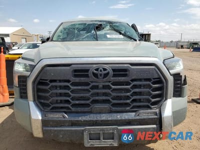 Piąte zdjęcie samochodu w środku: 2023 TOYOTA TUNDRA CREWMAX LIMITED VIN:5TFJA5DB5PX109713 - miniatura