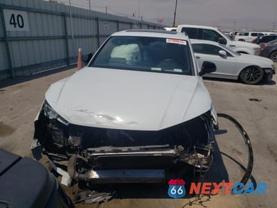 Piąte zdjęcie samochodu w środku: 2020 AUDI SQ5 PREMIUM PLUS VIN:WA1B4AFY3L2068988 - miniatura