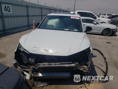 Piąte zdjęcie samochodu w środku: 2020 AUDI SQ5 PREMIUM PLUS VIN:WA1B4AFY3L2068988 - miniatura