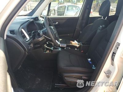 Zdjęcie 7 z 12 samochodu: 2019 JEEP RENEGADE LATITUDE VIN:ZACNJABB8KPK90800 - miniatura