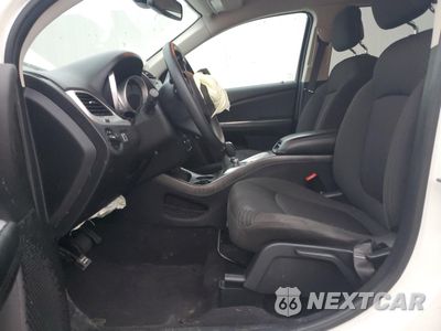 Zdjęcie 7 z 15 samochodu: 2018 DODGE JOURNEY SE VIN:3C4PDCAB6JT427255 - miniatura