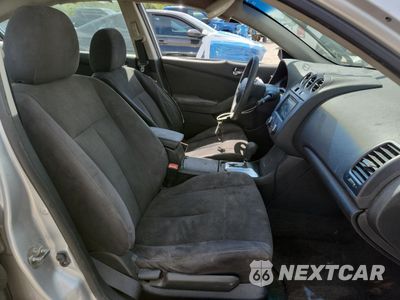Zdjęcie 7 z 12 samochodu: 2012 NISSAN ALTIMA BASE VIN:1N4AL2AP2CN515680 - miniatura