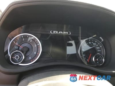 Zdjęcie 9 z 13 samochodu: 2024 RAM 2500 LARAMIE VIN:3C6UR5FL8RG357254 - miniatura