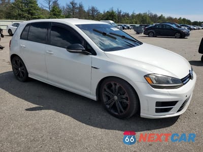 Czwarte zdjęcie samochodu z boku: 2017 VOLKSWAGEN GOLF R VIN:WVWVF7AU7HW094921 - miniatura