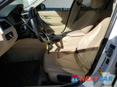 Zdjęcie 7 z 12 samochodu: 2013 BMW 328 I SULEV VIN:WBA3C1G50DNR45189 - miniatura