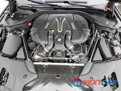 Zdjęcie 11 z 14 samochodu: 2018 BMW M550XI VIN:WBAJB9C50JB036218 - miniatura