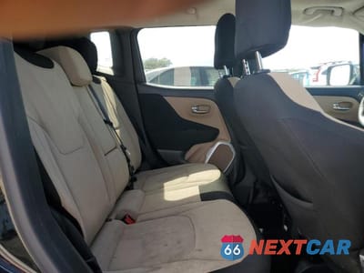 Zdjęcie 11 z 13 samochodu: 2015 JEEP RENEGADE LATITUDE VIN:ZACCJABT4FPC06657 - miniatura