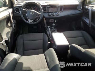 Zdjęcie 8 z 16 samochodu: 2018 TOYOTA RAV4 LE VIN:JTMBFREV7JJ221770 - miniatura
