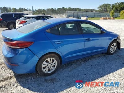 Trzecie zdjęcie samochodu z tyłu: 2017 HYUNDAI ELANTRA SE VIN:KMHD74LF7HU074875 - miniatura