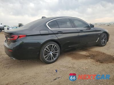 Trzecie zdjęcie samochodu z tyłu: 2022 BMW 530E VIN:WBA13AG07NCK61720 - miniatura