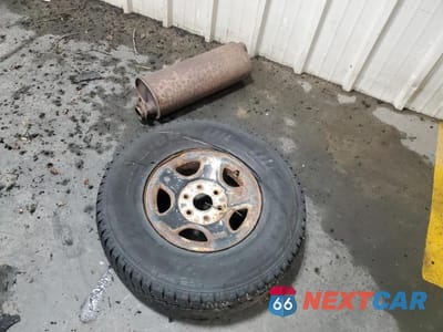 Zdjęcie 12 z 13 samochodu: 2001 CHEVROLET SILVERADO C1500 VIN:1GCEC14V41Z167807 - miniatura